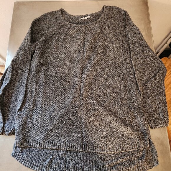 Sweater - Picture 1 of 1